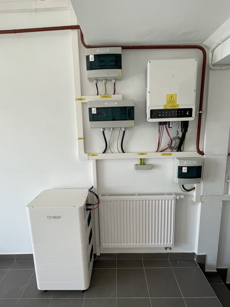 GoodWe ET PLUS+ GW10KN-ET 16A, falownik hybrydowy 3-fazowy 10 kW